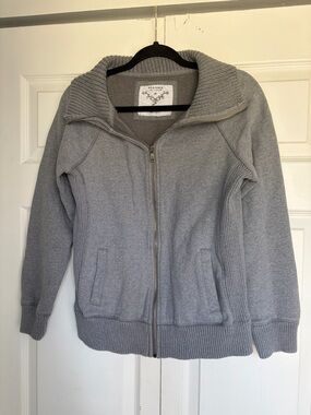 Sonoma Gray Knit Zip-Up cardigan sweater M